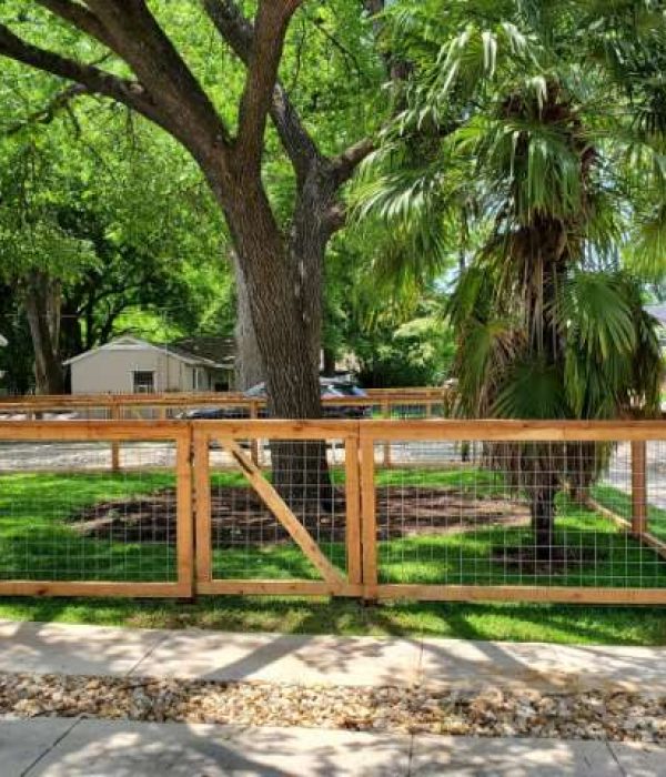 Atlas Fence Company - Austin 8701 Bluffstone Cove Ste# 6104 - FC200 Austin TX 78759 (512) 354-7637 https://atlasfenceaustin.com/